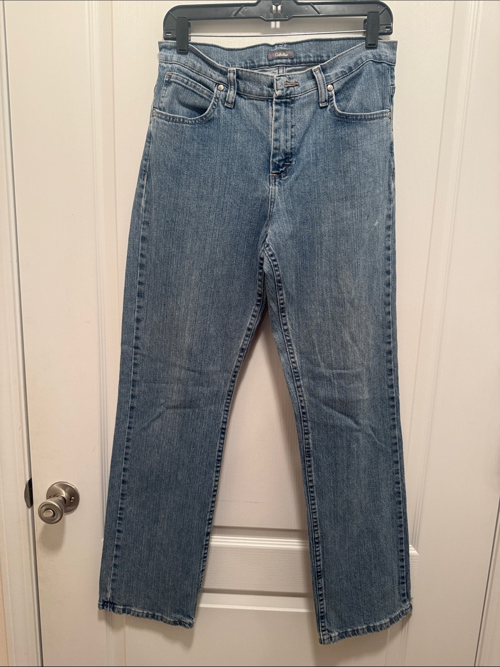 Cabela's Women's Classic Fit Mid-Rise Straight-Leg Denim Jeans - Size 6R